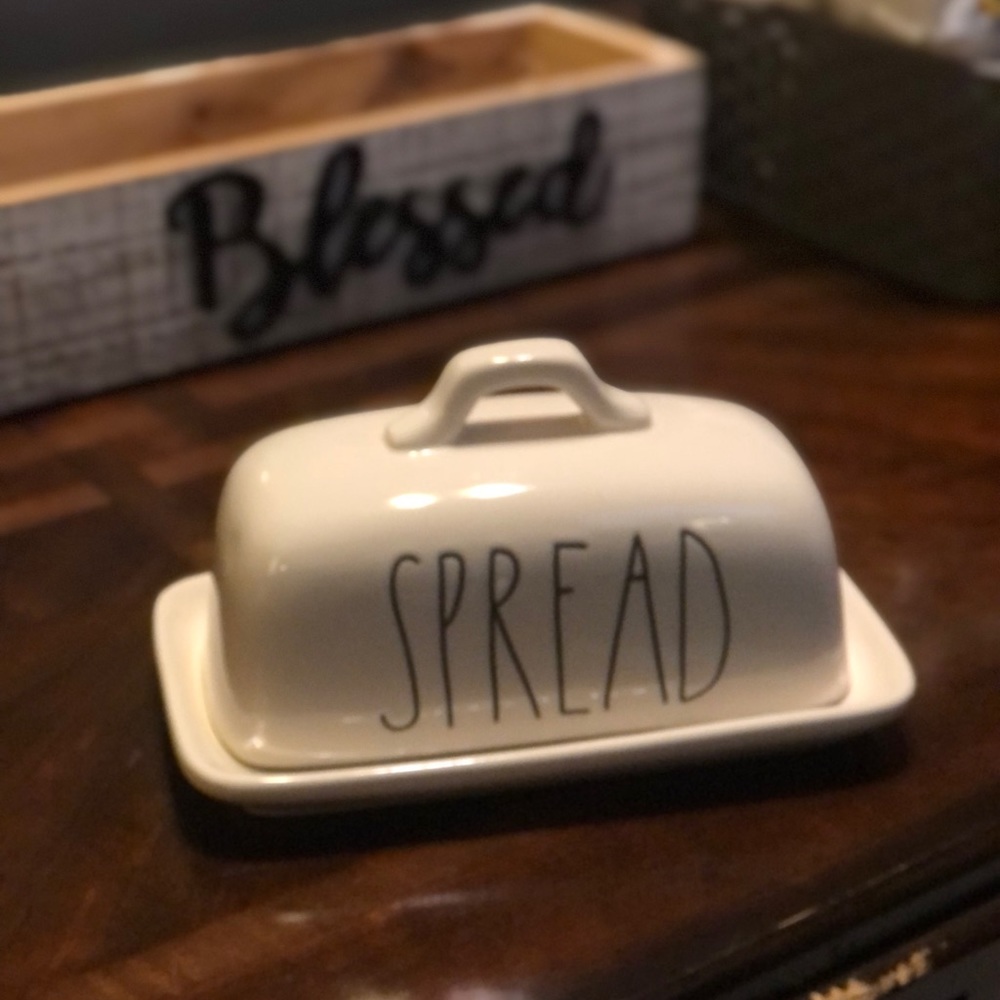 Rae Dunn butter dish